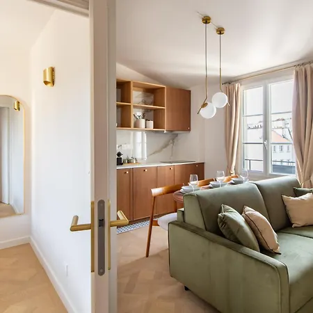 Designer One-bed - Marais - Free Parking Apartment Paris