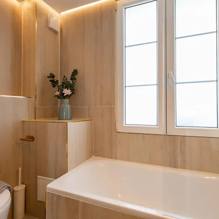 Apartment Designer One-bed - Marais - Free Parking Paris